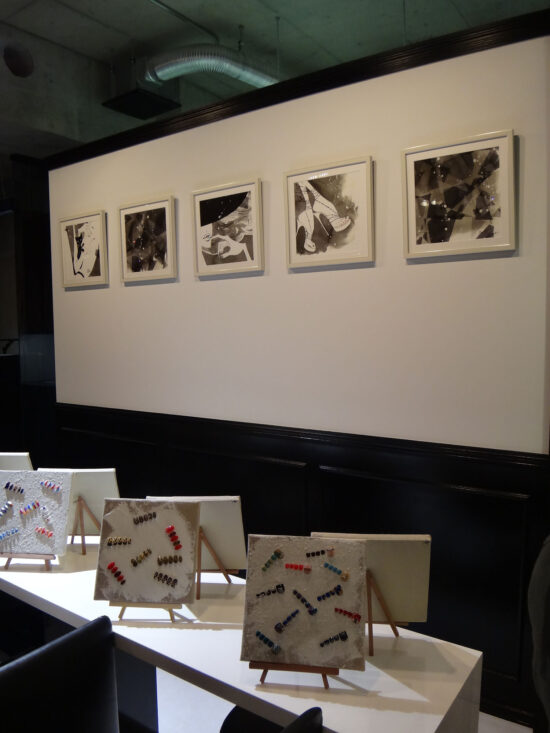 『RUBY&ONYX』、三浦加納子×伊藤ナツキ コラボアート、ネイルサロン店内装飾